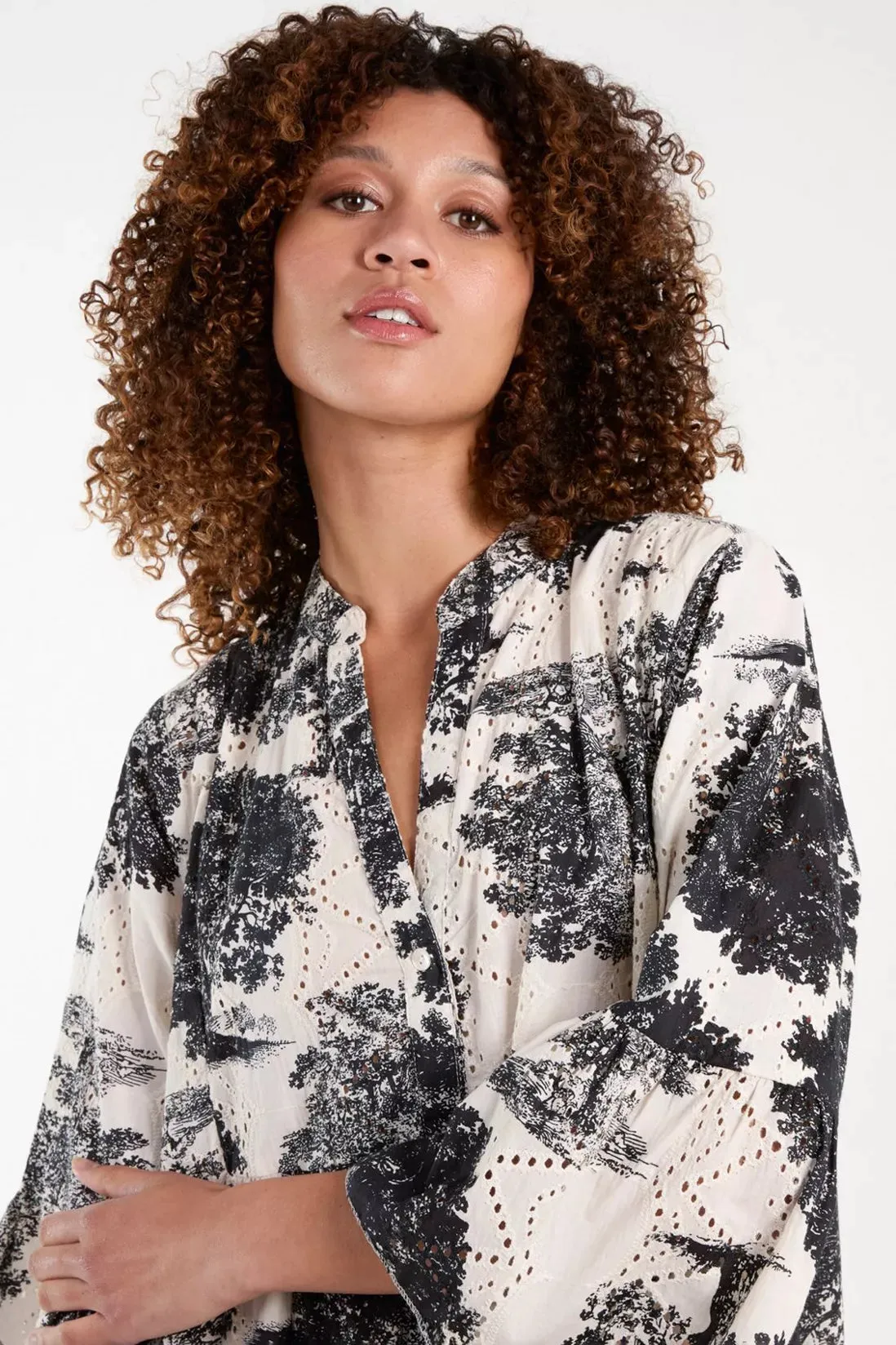 Broderie Anglaise Smock Maxi Dress