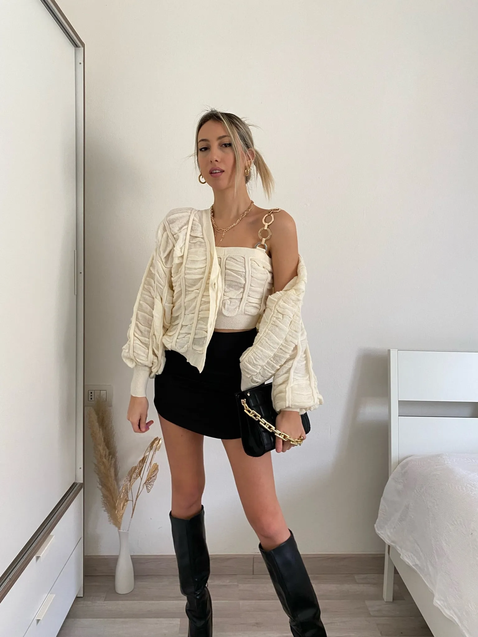Cardigan panna a trecce