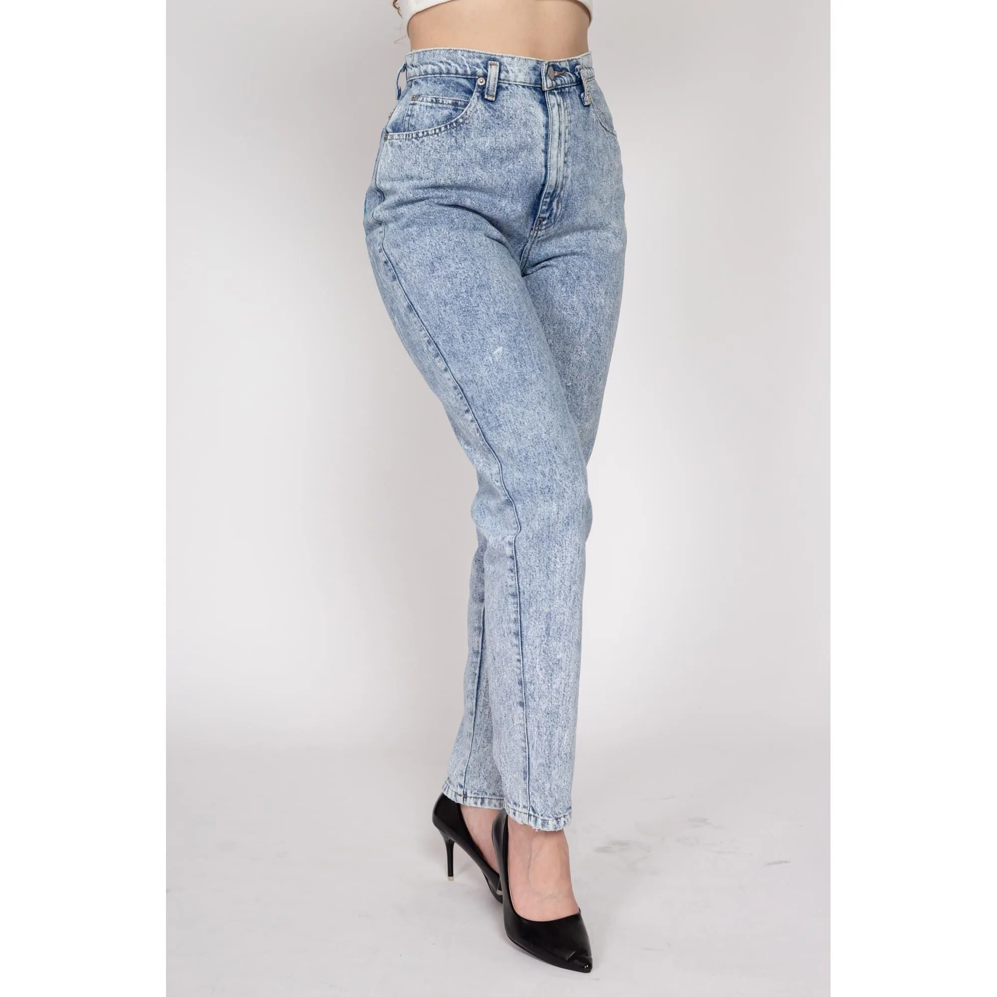 Medium 90s High Waisted Acid Wash Jeans 27.5"