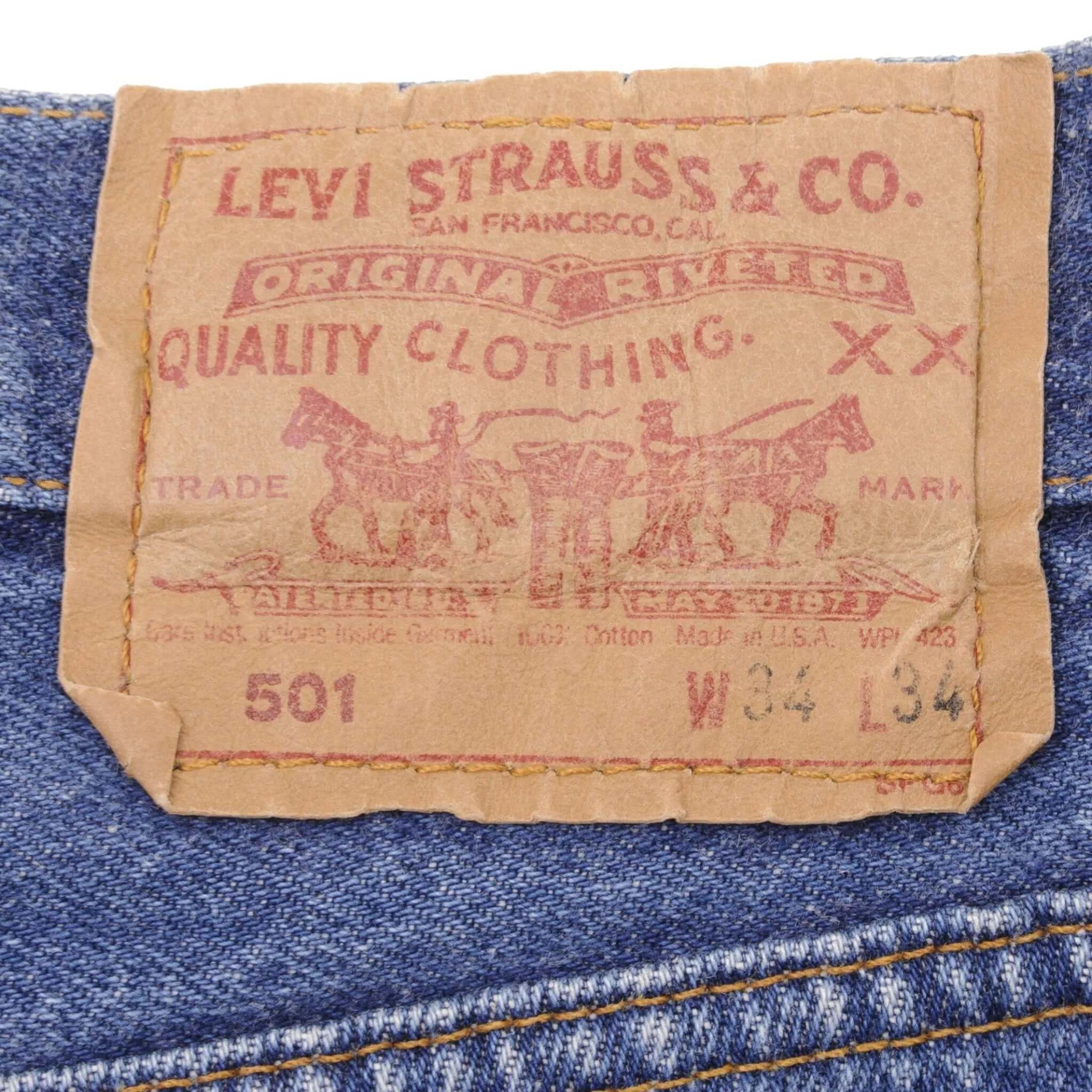VINTAGE LEVIS 501 JEANS INDIGO 1980S SIZE W34 L29 1/2 MADE IN USA