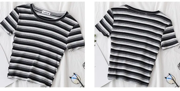Women's short navel-baring rainbow striped tight T-shirt